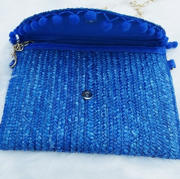 Blue pom envelope clutch - Picture 2 of 2